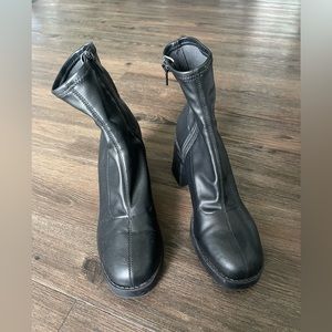 Women’s Black Boots